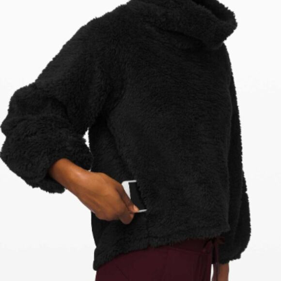 Lululemon Warmth Restore Sherpa Pullover Black S/M - Picture 2 of 8